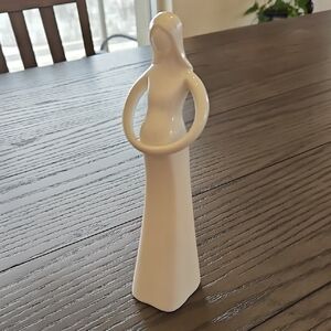 Enesco Porcelain Figurine - Circle of Love White - Cherish Porcelain Figurine